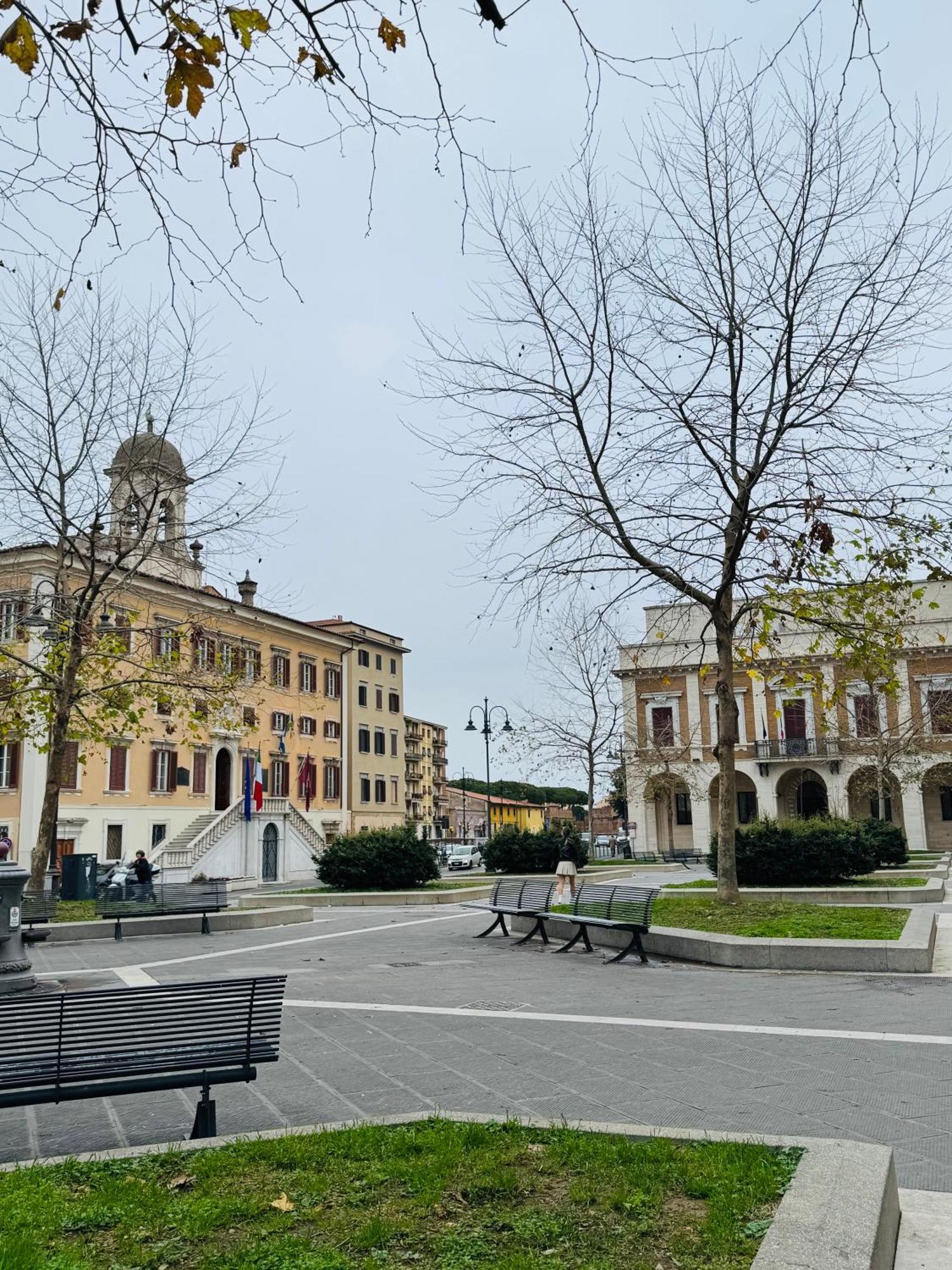 Affittacamere The Shuttle Livorno Exterior photo
